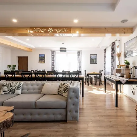 Dw Pod Zlotym Kasztanem Apartman *