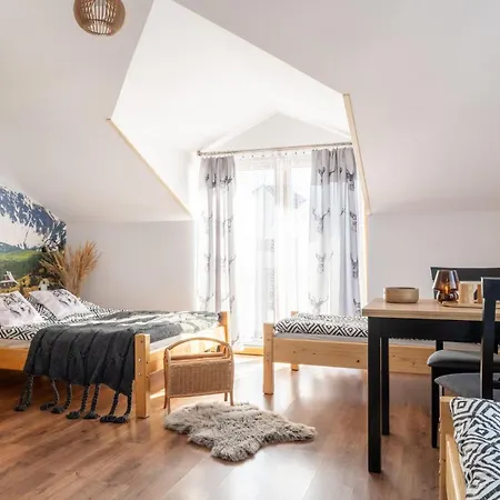 Dw Pod Zlotym Kasztanem * Trybsz