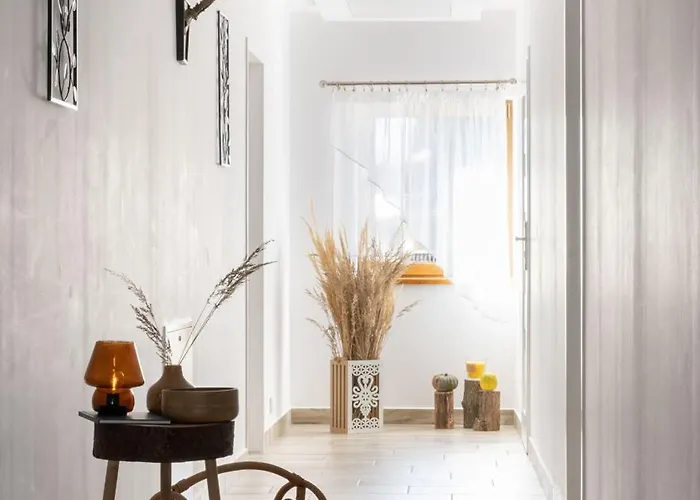 Dw Pod Zlotym Kasztanem * Trybsz